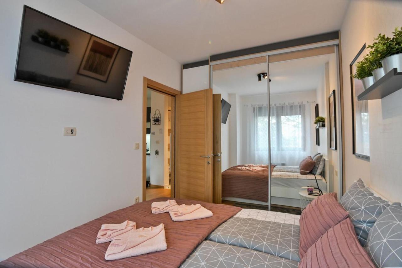 Apartman Ivona - Vila Pekovic ซลาตีบอร์ ภายนอก รูปภาพ